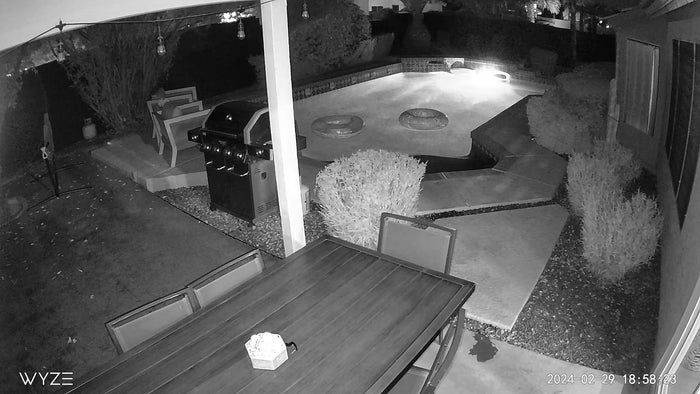 WYZE Cam 1080p HD Indoor Smart Home Camera with Night WYZE Cam 1080p HD Indoor Smart Home Camera with Night