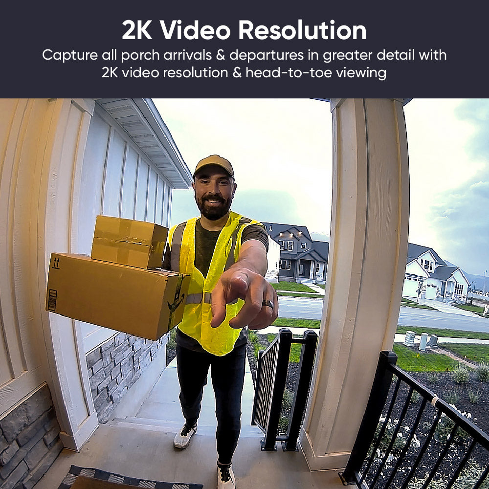 2K video resolution taken of delivery person in front of video doorbell cam