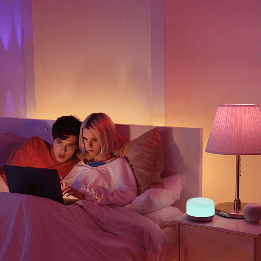 Yeelight x Razer LEDスマートランプD2 | 2個セット sddefault.jpg